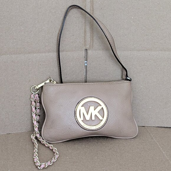 Michael Kors Fulton Leather Wristlet Mini Clutch BIG MK Shiny GOLD LOGO Brown - Picture 1 of 10